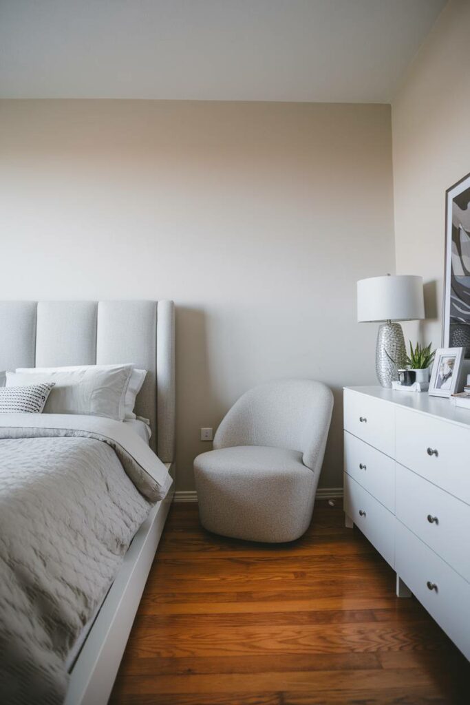 12. Gray and White Contemporary Bedroom Design